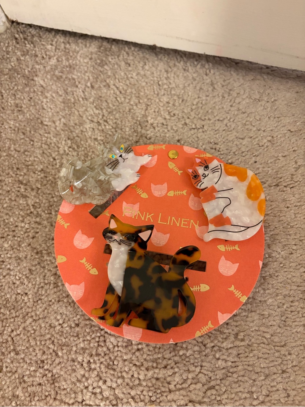 Cat-Shaped Resin Hair Clips - Orange, Tortoiseshell & Clear